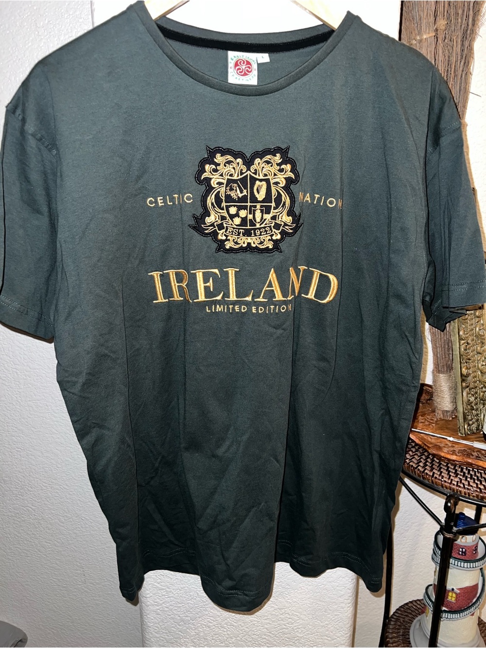 Ireland Celtic Nation Graphic Tee - Black